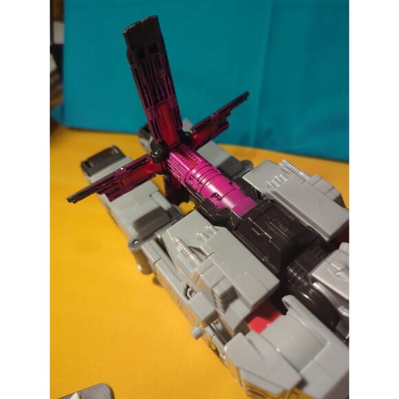 Megatron Transformer Takara Tomy TCV-07 Cyberverse Action Figure - Picture 8 of 8
